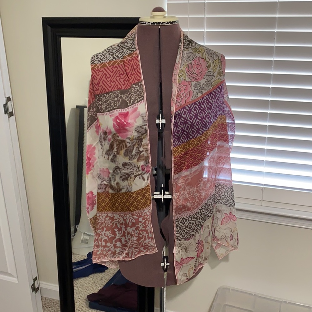 Salvatore Ferragamo Silk Floral Scarf/ Stole